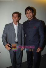 Vivek Oberoi at CPAA Shaina NC show presented by Pidilite in Lalit Hotel on 13th March 2010 (8).JPG